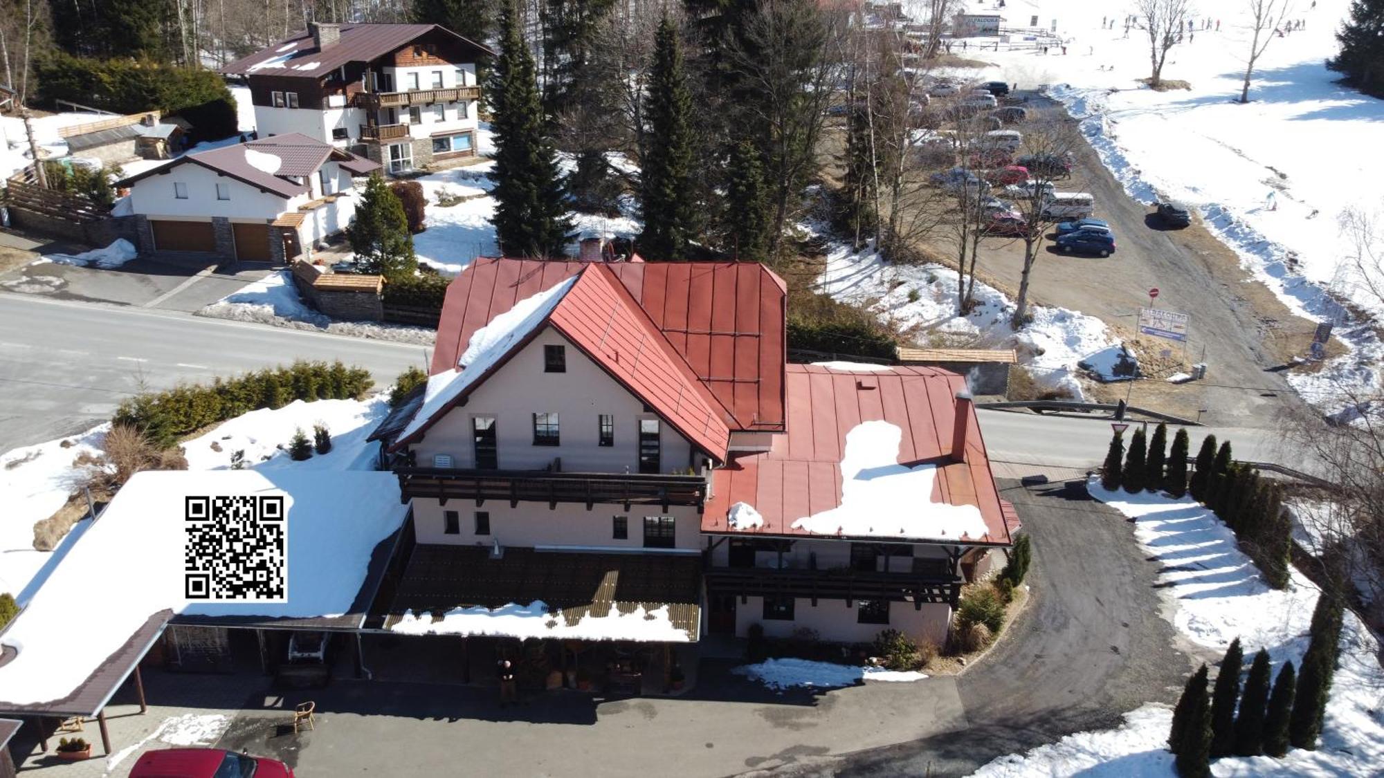 Pension Aura Spicak, Nektere Pokoje Se Saunou Железна-Руда Экстерьер фото